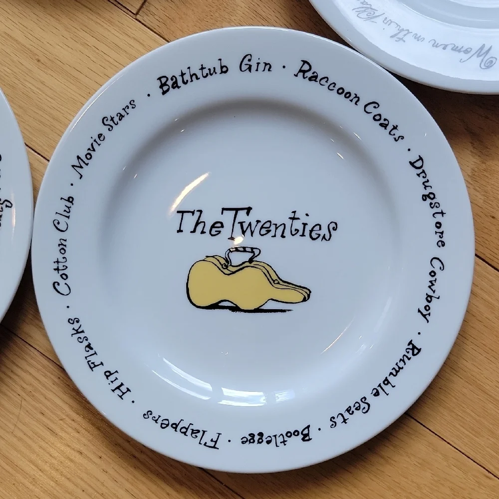 Pottery Barn Decade Plates Set Of 7 White and Black Salad Plates